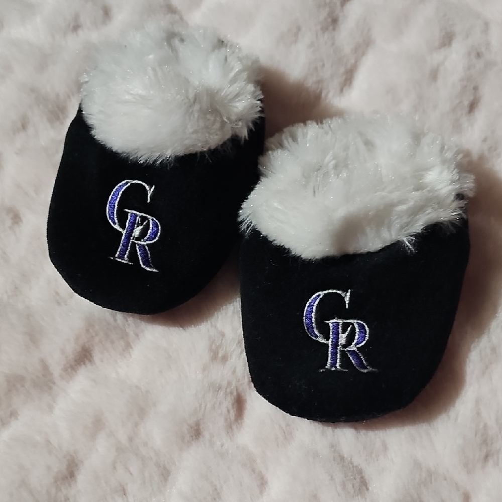Kids Black and White Slippers